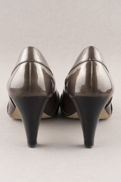 Anne Klein Kısa Topuklu Rugan Ayakkabı