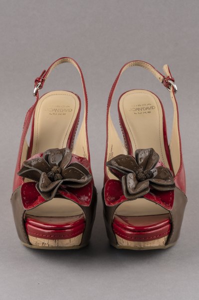Circa Joan & David Çiçek Figürlü Dolgu Topuklu Sandalet