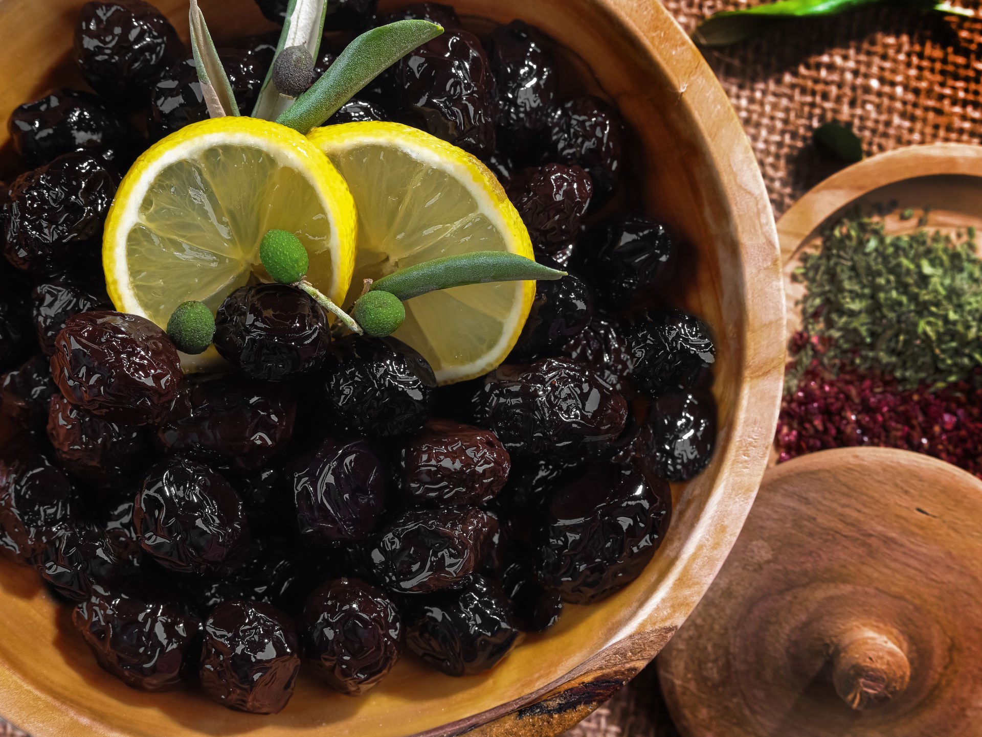 Çakırhan  Kuru Sele Tuzsuz Siyah Zeytin