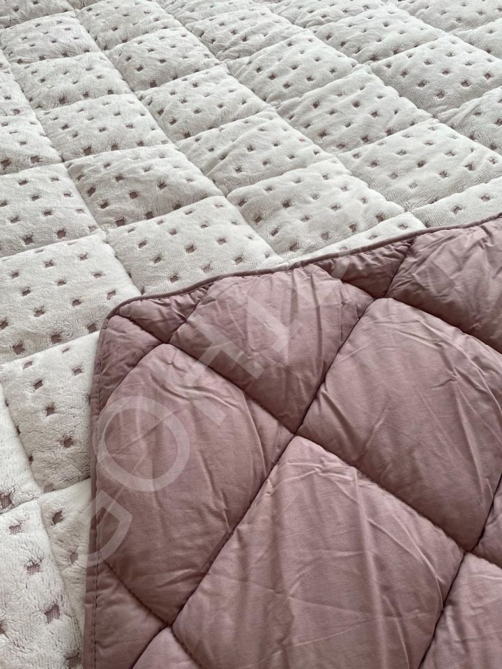 Jakarlı Ultra Soft Pamuklu Wellsoft Yorgan