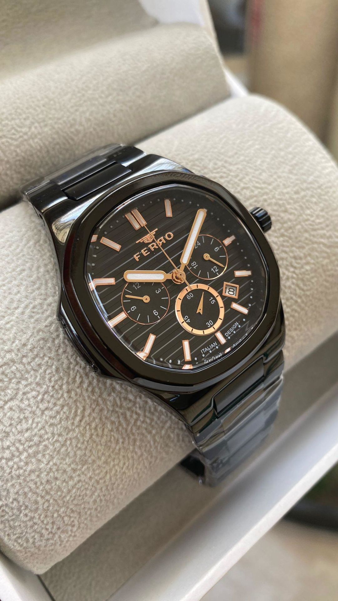 Ferro Quartz Çelik Siyah 41 mm Fonksiyonları Aktif Erkek Kol Saati