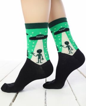 Yeşil Uzaylı Desen Soket Çorap