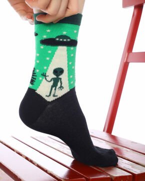 Yeşil Uzaylı Desen Soket Çorap