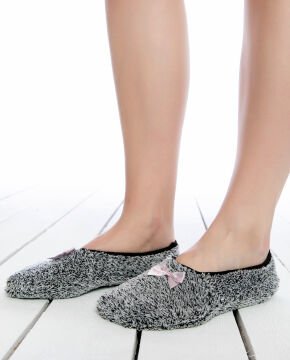 Gri Renk Ev Pandufu Socks Concept
