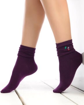Erik Nakışlı Mor Renk Kadın Soket Çorap