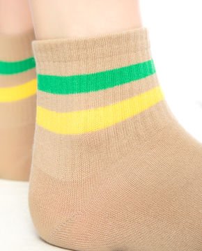 Sarı-Yeşil Çizgi Desen Bej Soket Çorap