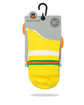 Beyaz-Yeşil Çizgi Desen Sarı Soket Çorap
