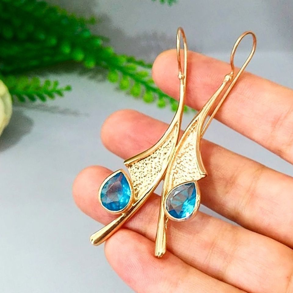 Mavi Topaz Özel Tasarım Küpe - KP915