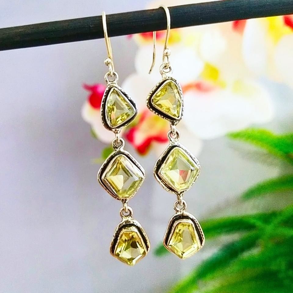 Topaz Taşı Özel Tasarım Küpe – KP922