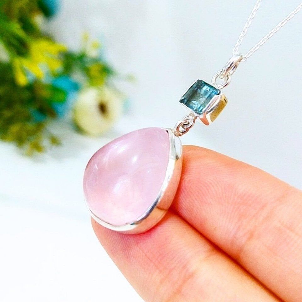 Pembe Kuvars ve Blue Topaz Doğal Taş Kolye