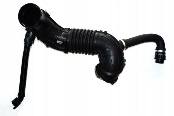 TEMİZ HAVA BORUSU / BMW E81-E82-E87-E87 LCİ-F20-F21-F22-E90 / 13717810745