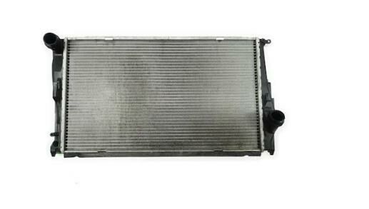 SU RADYATÖRÜ 600X346X32 / BMW E81-E87-E82-E88-E90 / CR1084000P-17117788903