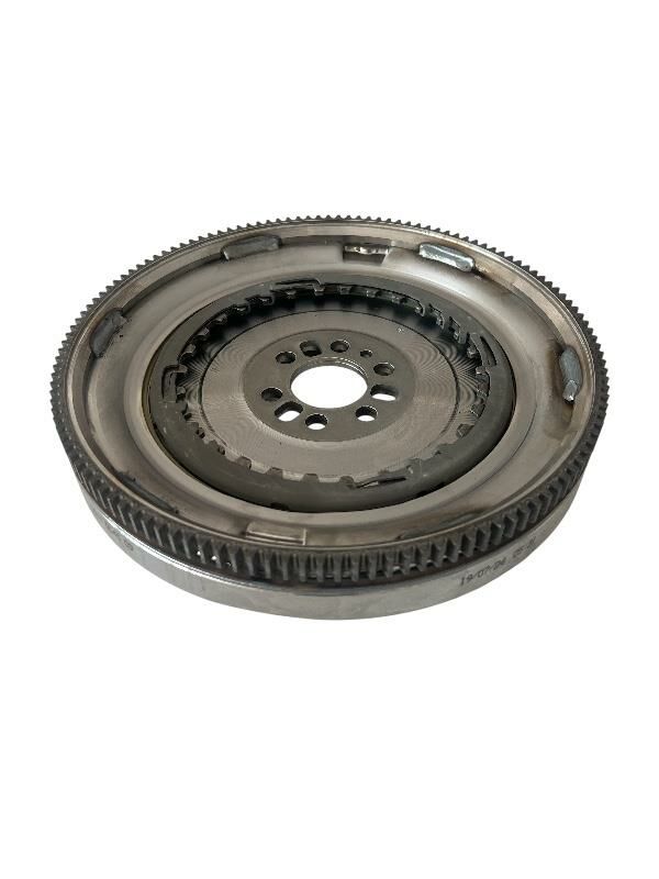 OTOMATİK VOLANT GOLF JETTTA PASSAT A3 LEON OCTAVİA 7 İLERİ