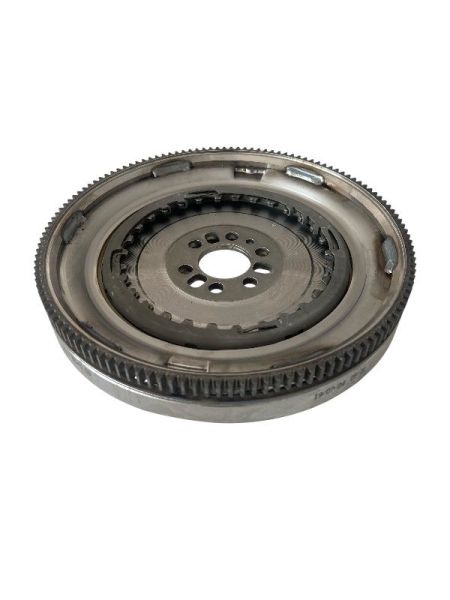 OTOMATİK VOLANT GOLF JETTTA PASSAT A3 LEON OCTAVİA 7 İLERİ