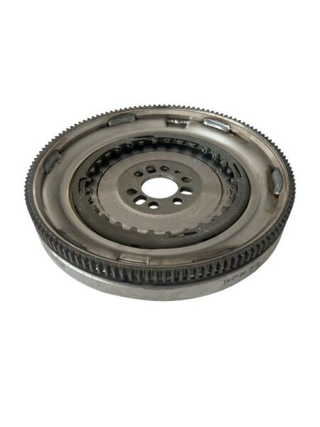 OTOMATİK VOLANT GOLF JETTTA PASSAT A3 LEON OCTAVİA 7 İLERİ