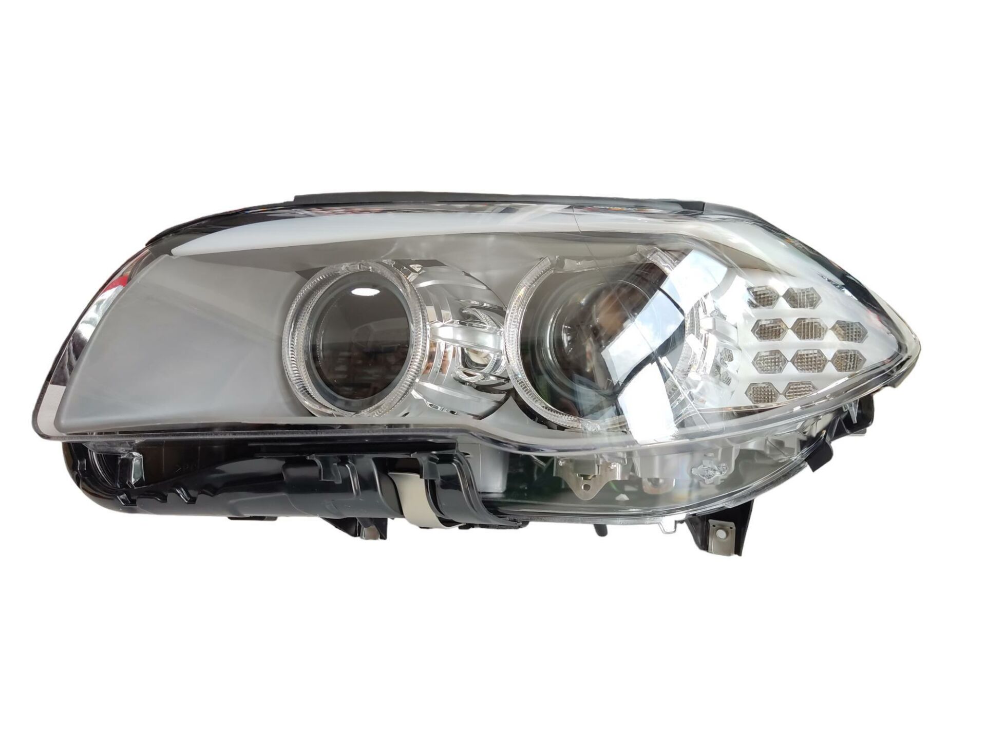 KOMPLE FAR / BMW / F10 SOL BI-XENON 2010-13 / 63117271911