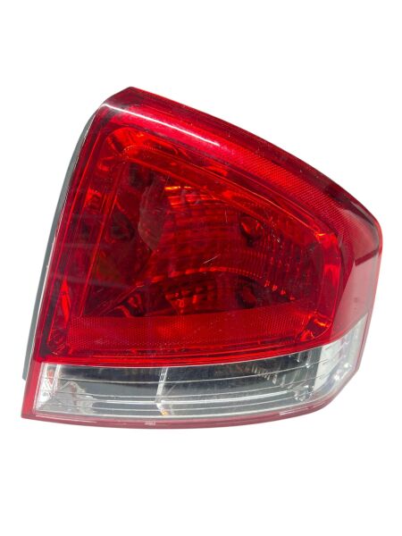 STOP LAMBASI SAĞ SEDAN/ KIA CERATO 2007-2009 / 92402-2F310