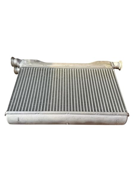 KALORİFER RADYATÖRÜ/BMW F06-F07-F10-F11-F18-F12-F13-F01-F02(10-17)/ 64119163330