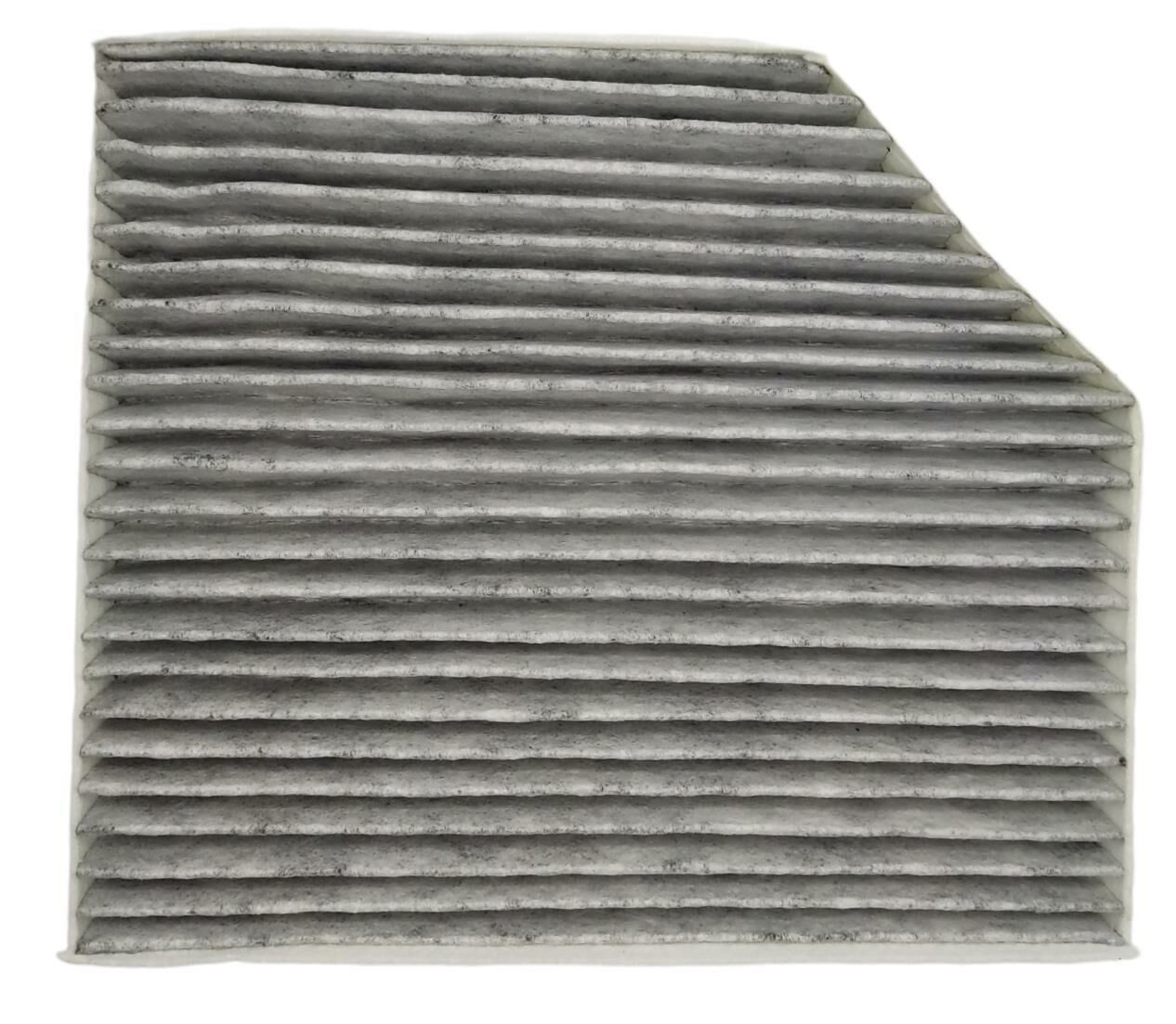 POLEN FİLTRESİ KARBONLU A4 A5 A6 Q5 8K0