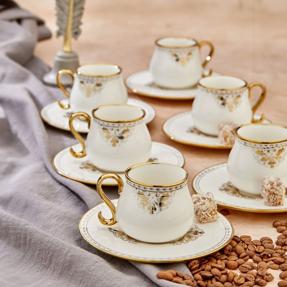 Carmen 6 Kişilik Porselen Gold Detaylı Çay Fincan Takımı