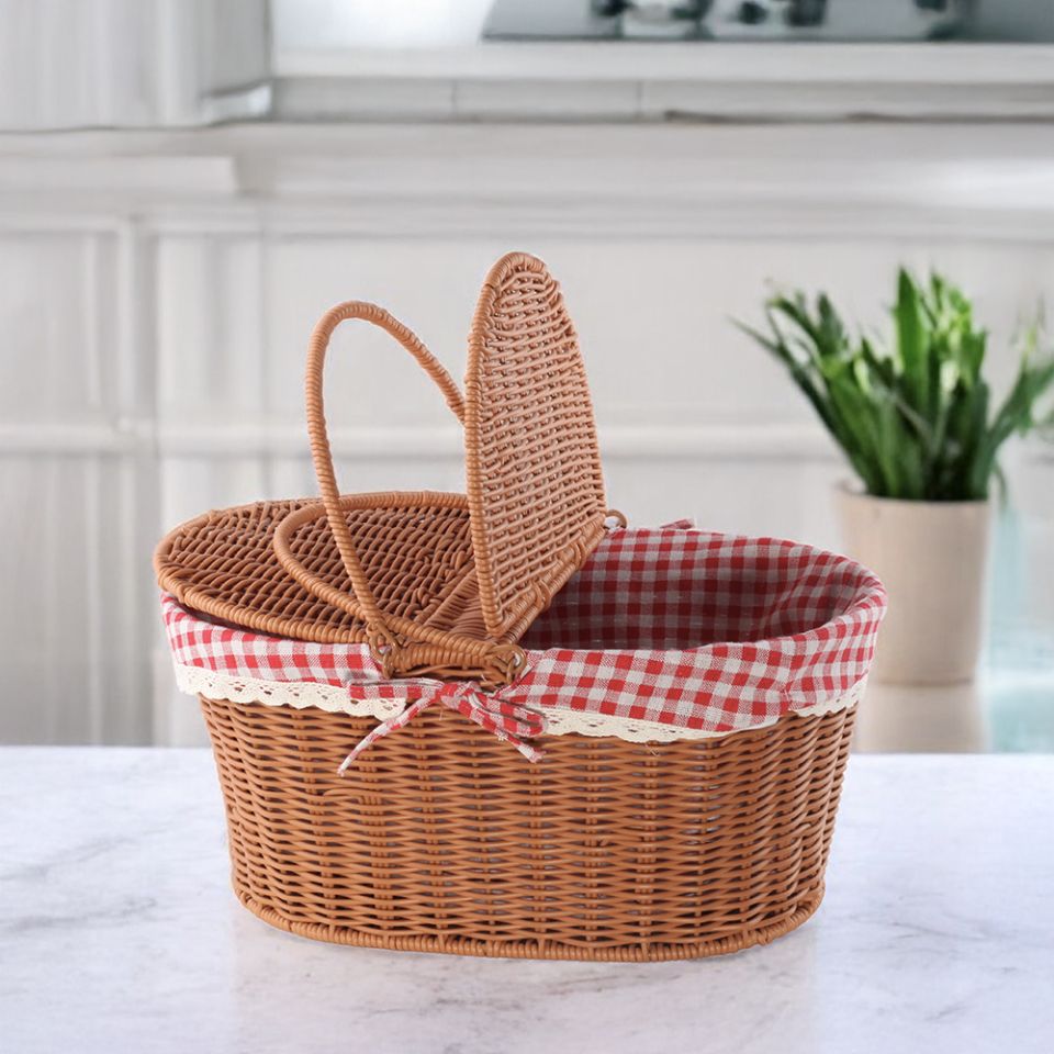 Rattan Oval Piknik Sepeti – Kapaklı, Kulplu, Ekoseli Kumaşlı, Şık Taşıma Sepeti