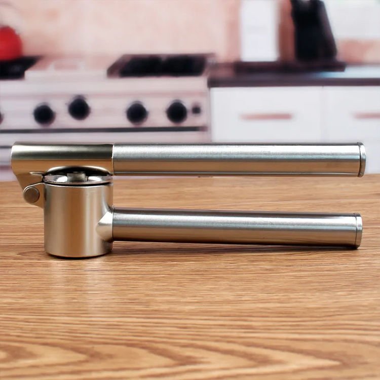 Paslanmaz Çelik Sarımsak Ezici – Dayanıklı ve Pratik Mutfak Yardımcı Aparatı