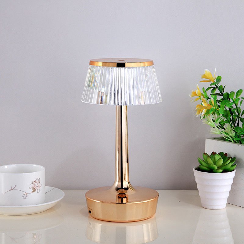 Usb Şarjlı Kristal Tasarımlı LED Masa Lambası – 3 Kademeli Işıklı, Dokunmatik Gece Lambası