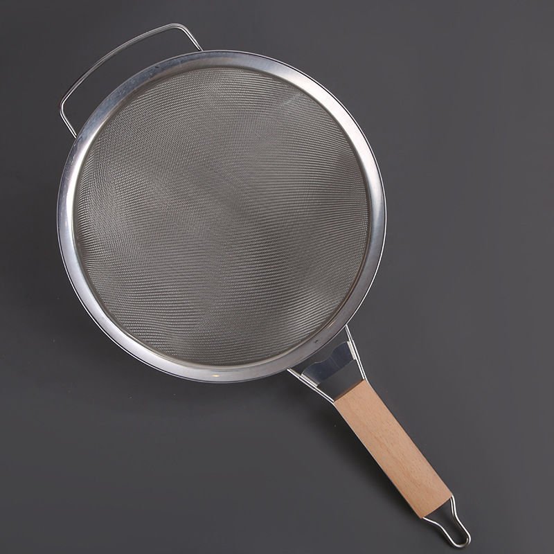 Ahşap Saplı Paslanmaz Çelik Un Makarna Sebze Süzgeci Eleği 22 cm