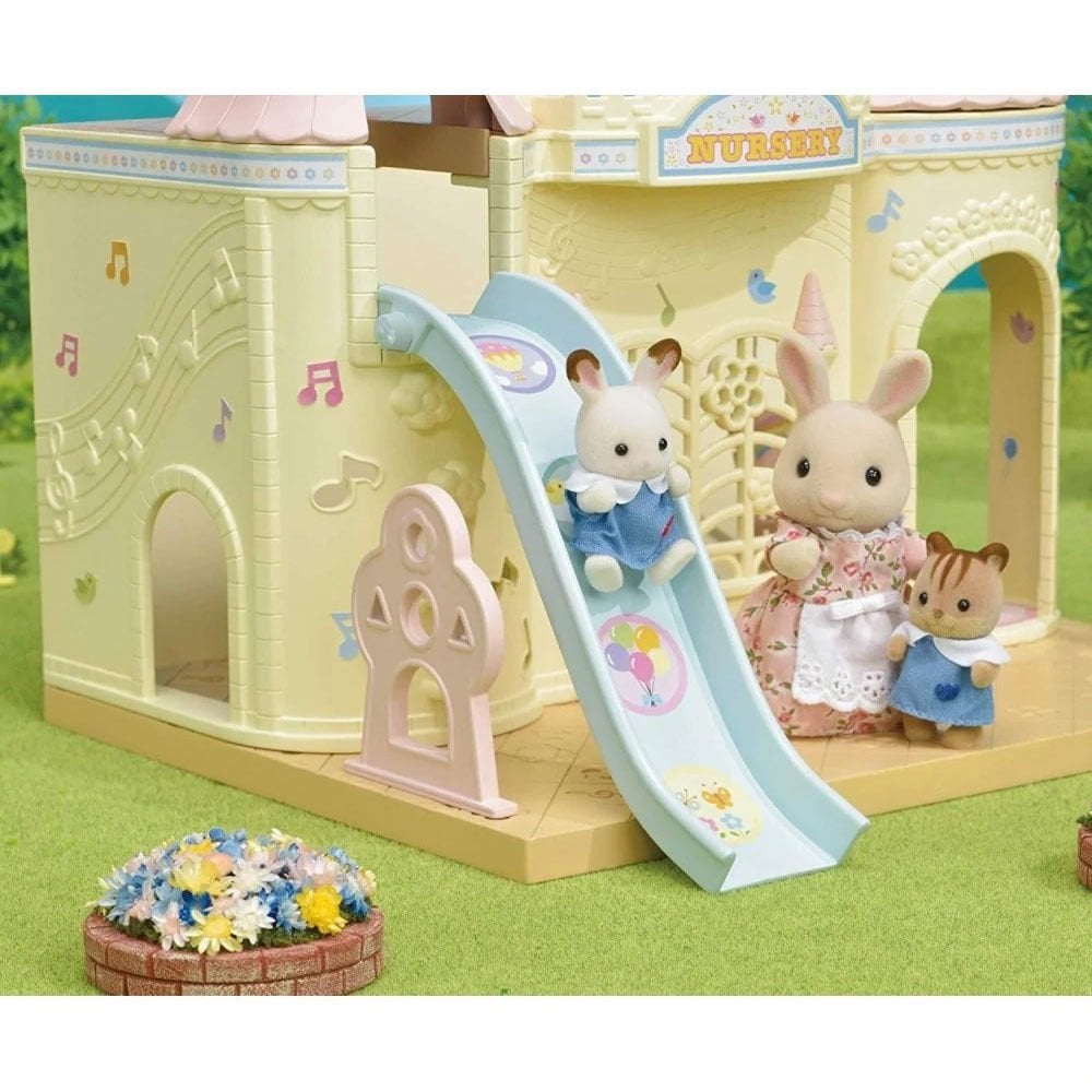 Sylvanian Families Şato Çocuk Kreşi 5316