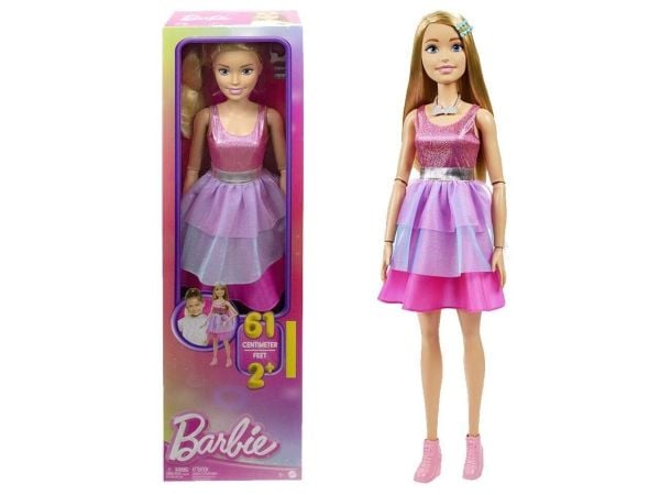 Mattel Barbie Büyük Prenses Bebek HJY02