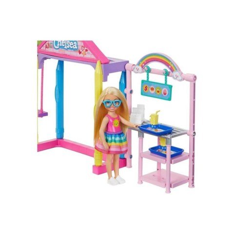 Mattel Barbie Bebek Chelsea Okulda Oyun Seti GHV80