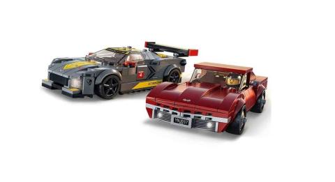 Lego Speed Corvette C8R and 68 C3 76903