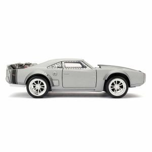 1:24 Fast&Furıous Dom's FF8 Ice Charger Model Araba