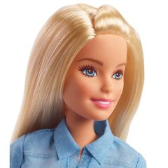 Barbie Seyehatte Bebeği Ve Aksesuarları
