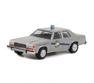 Greenlight 1:64 1983 Ford LTD Crown Victoria