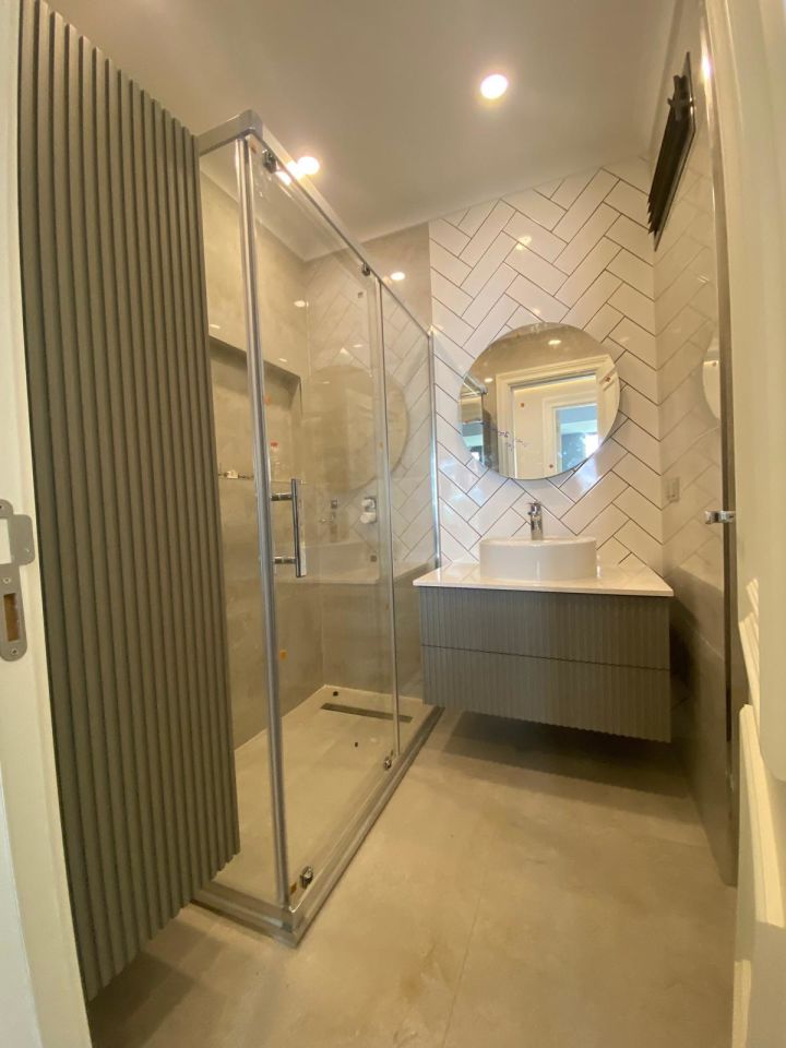 Roys Ahşap 221 Özel İmalat Modern Banyo Ünitesi