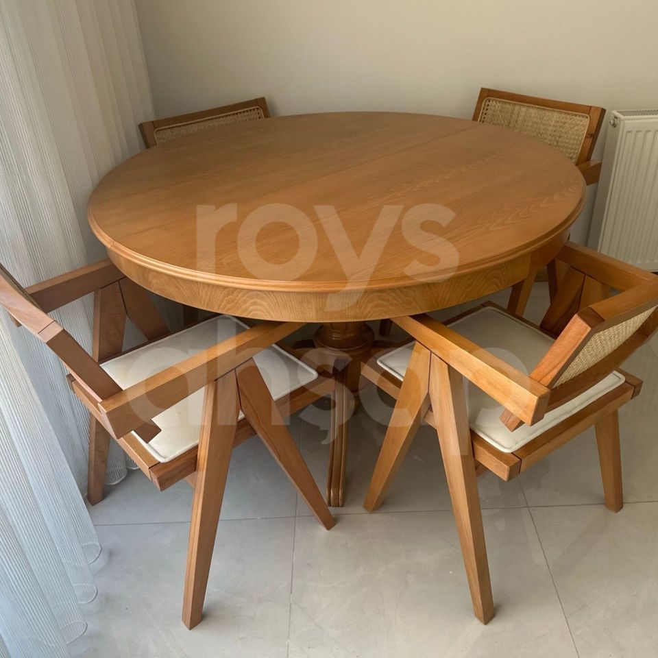 Roys Ahşap 100 Cm Koyu Naturel Yuvarlak Baba Ayak Yemek Masası Takımı
