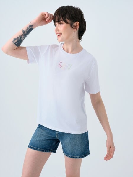 Loft 2038993 Beyaz Kadın Baskılı Loft Yazı Detaylı Bisiklet Yaka T-Shirt