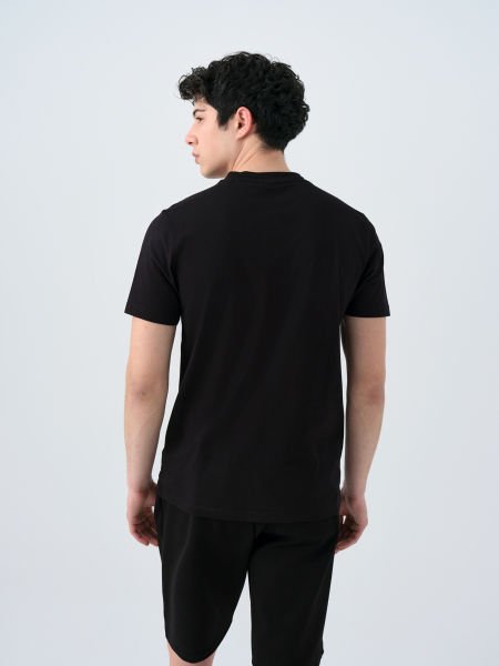 Loft 2038693 Siyah Erkek Bisiklet Yaka Göğüsten Yazı Detaylı T-Shirt