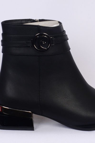 Pierre Cardin 54007 Hafif Topuklu Deri Yandan Fermuarlı Halhal Detaylı Siyah Kadın Bot