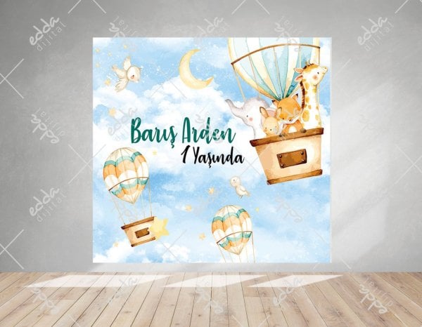 Balon ve Sevimli Hayvanlar Temalı Doğum Günü Afişi