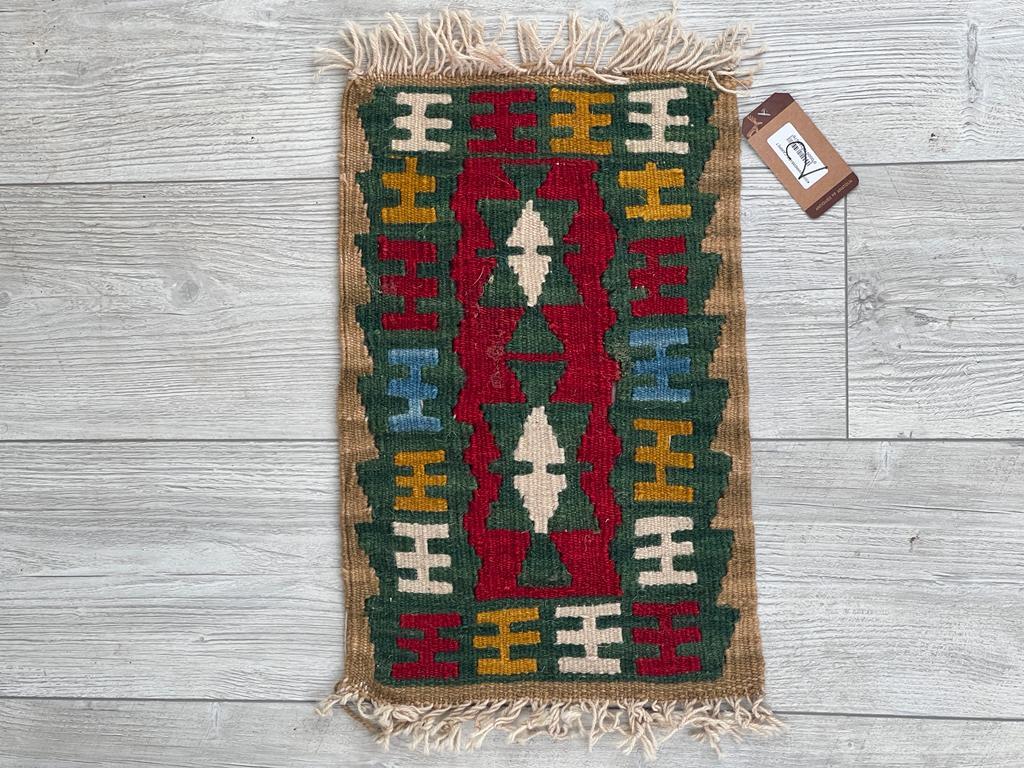 El Dokumasi Halı Kilim Yolluk Paspas Ölçü 46X30 Cm