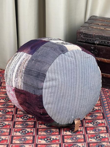 Nostaljik Kilim Puf Ölçü Çap 45 Cm Yükseklik 42 Cm