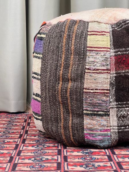 Nostaljik Kilim Puf Ölçü Çap 45 Cm Yükseklik 42 Cm