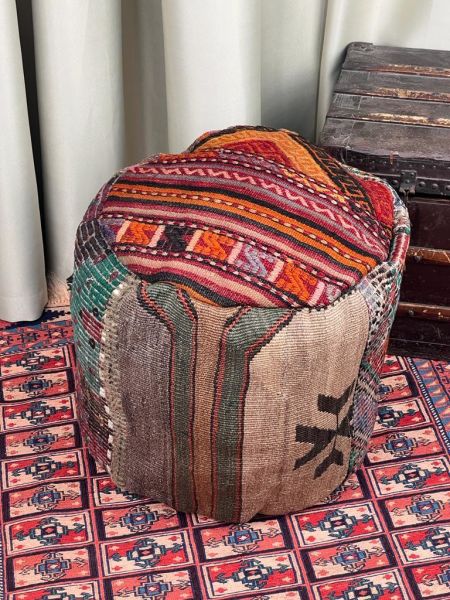 Nostaljik Kilim Puf Ölçü Çap 45 Cm Yükseklik 42 Cm