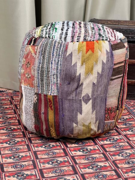 Nostaljik Kilim Puf Ölçü Çap 45 Cm Yükseklik 42 Cm