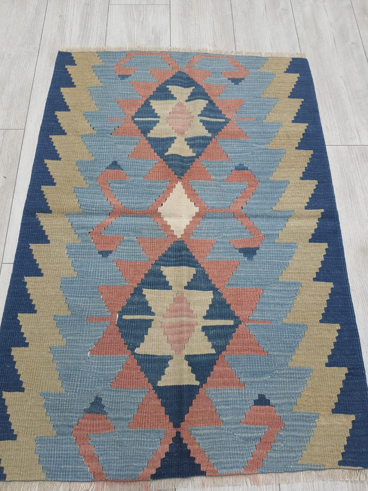 El Dokumasi Anadolu Motif Kök Boya Yün Kilim Aoa Ölçü 78X108Cm