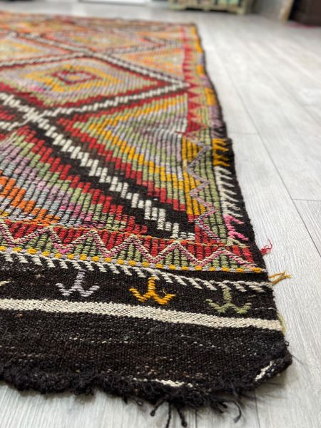 El Dokumasi Halı Kilim Yolluk Paspas Ölçü 302X213 Cm