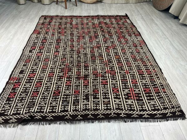 El Dokumasi Halı Kilim Yolluk Paspas Ölçü 250X202 Cm