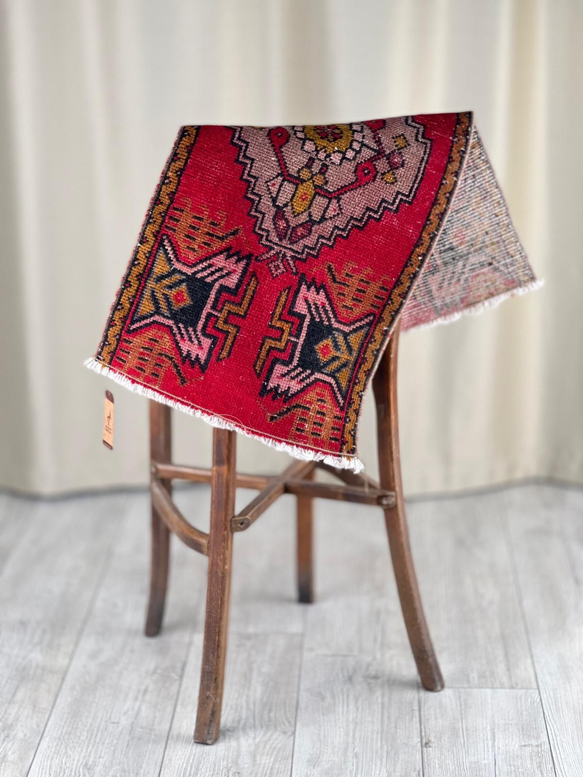 El Dokumasi Halı Kilim Yolluk Paspas Ölçü 92X43 Cm